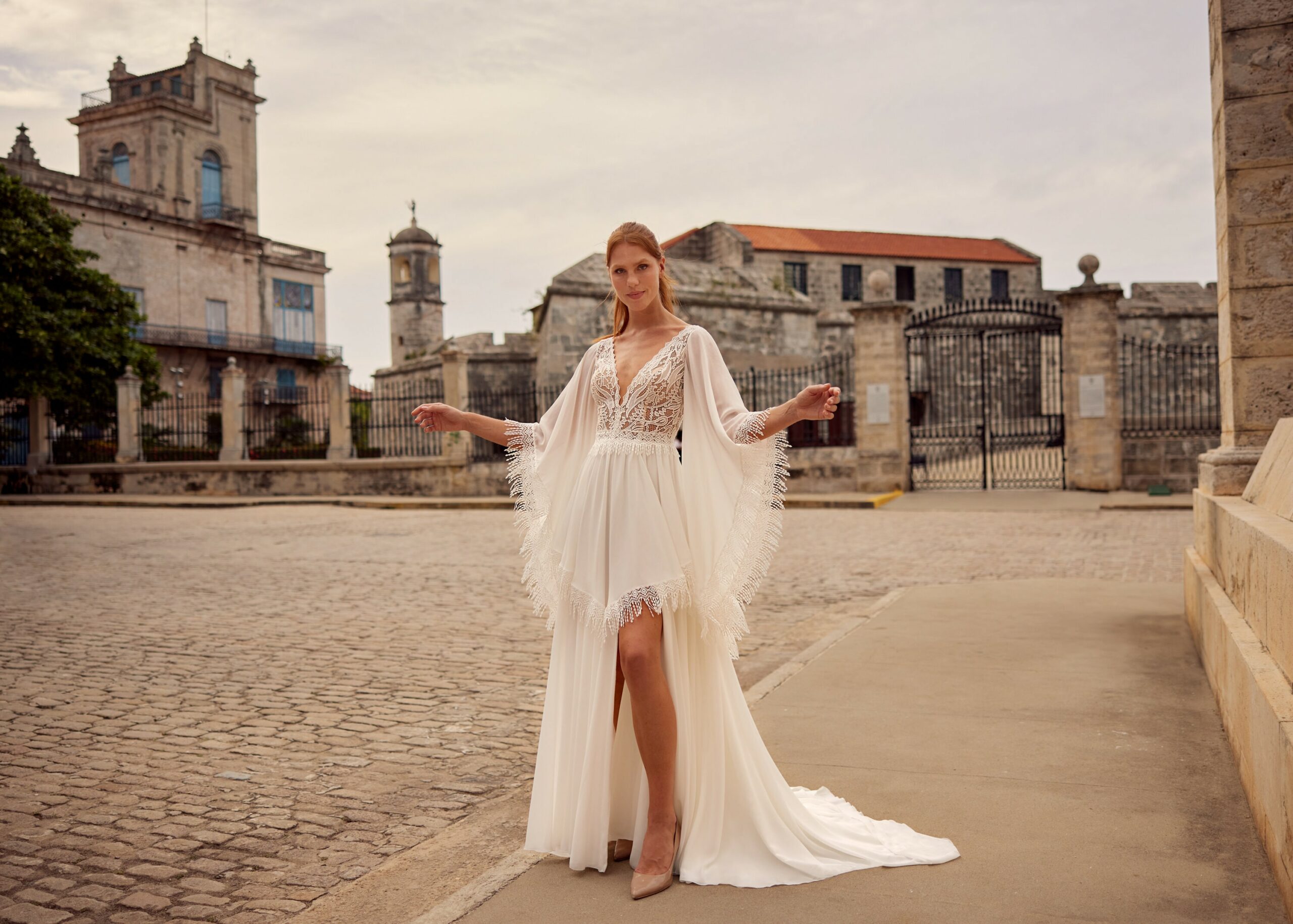 herve-paris-bridal-leo-brautkleid-libre-collection image 3