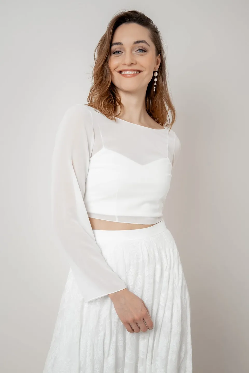 noni-beeke-r-ckenfreies-chiffon-braut-top image 1
