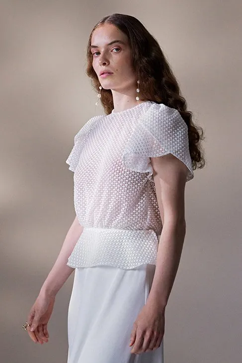 kaviar-gauche-dotty-sleeve-brautkleid-mit-rmeln-und-schleppe image 1
