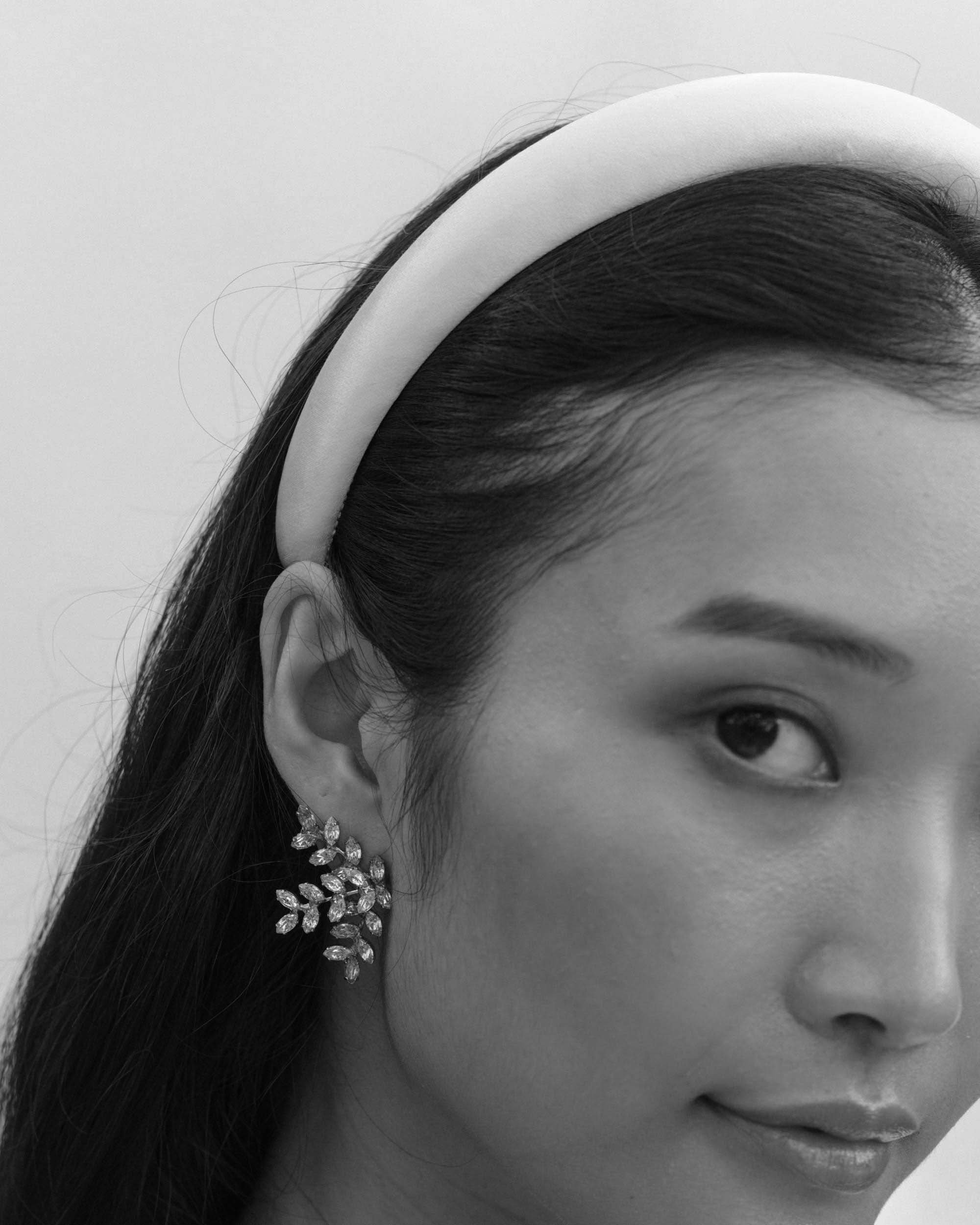 kaviar-gauche-tori-headband-jennifer-behr-seiden-haarband image 2