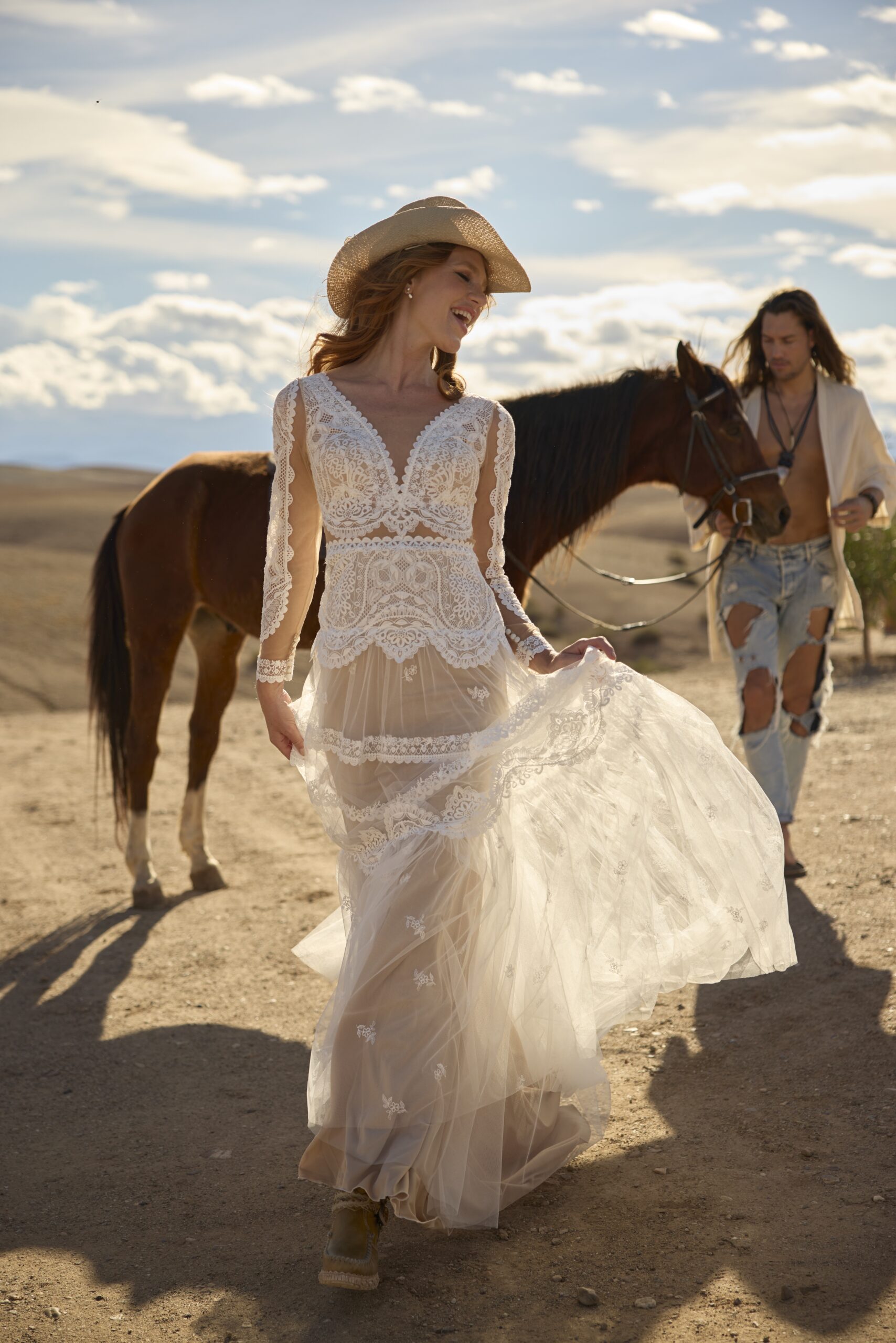 herve-paris-bridal-cooper-brautkleid-cherish-love-collection image 5