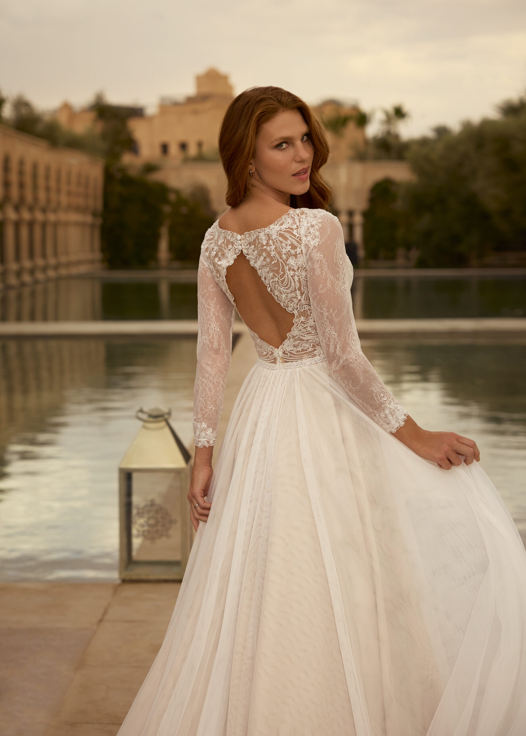 herve-paris-bridal-celia-brautkleid-cherish-love-collection image 4