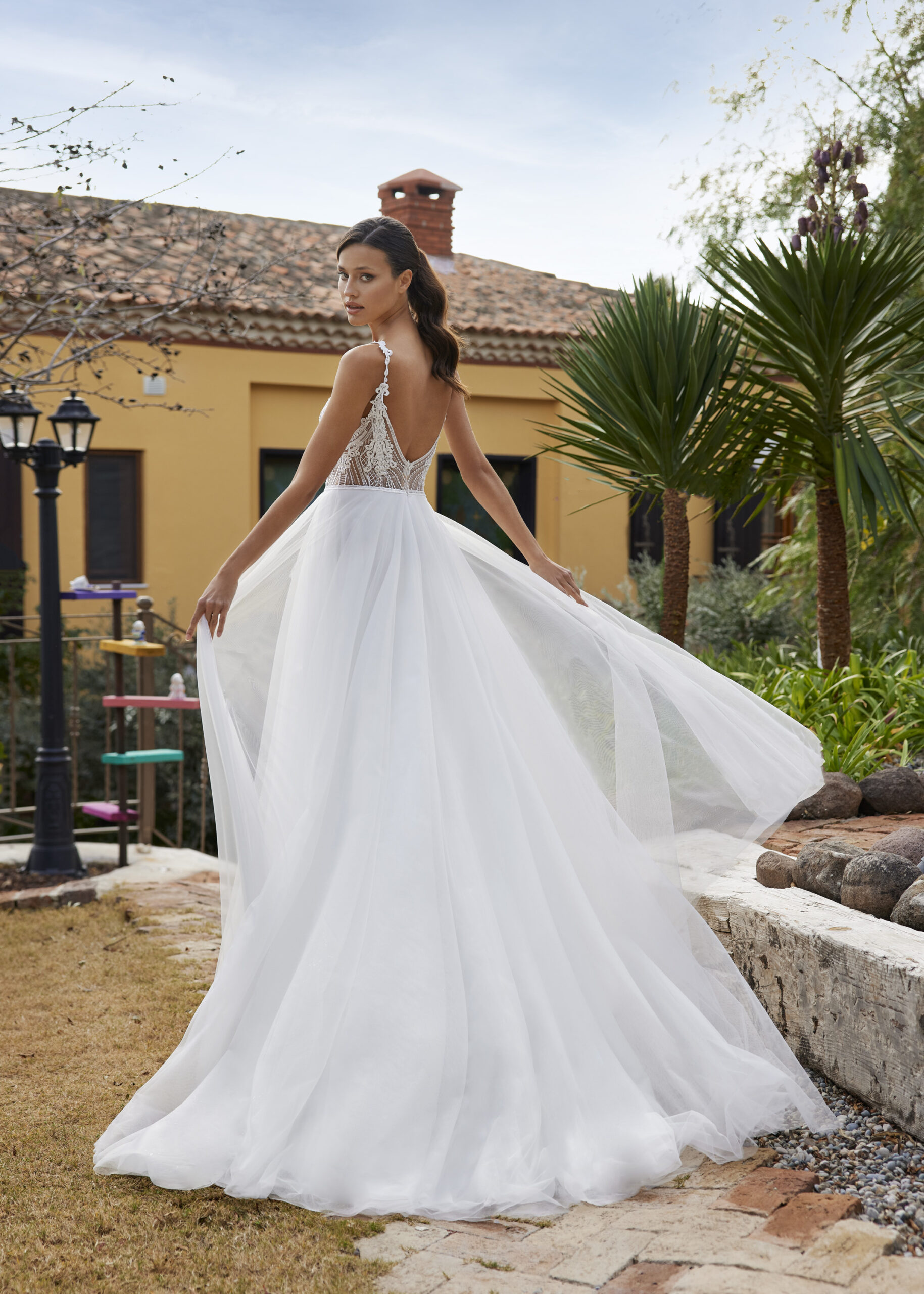 herve-paris-bridal-amboise-brautkleid-my-freedom image 2