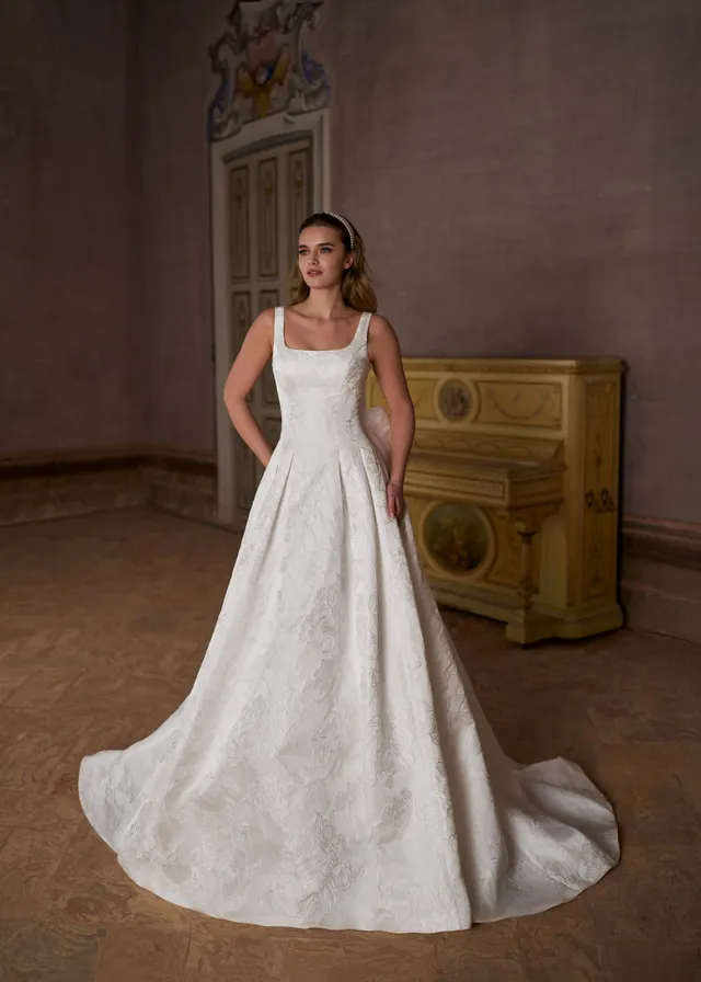 herve-paris-bridal-neela-brautkleid-novel-collection image 1