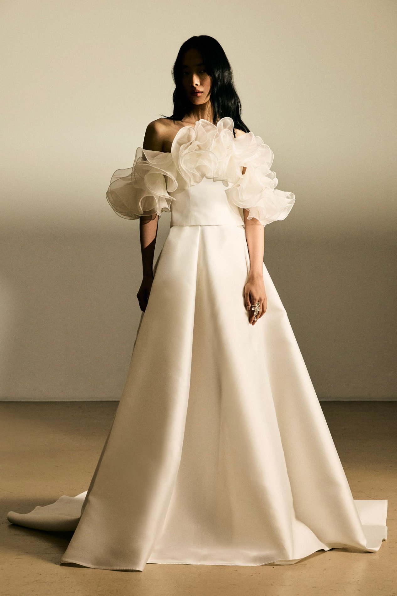 kaviar-gauche-allure-skirt-brautrock-seide-mit-schlitz image 3