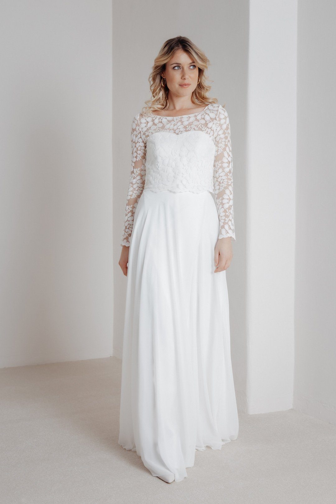 noni-norine-spitzentop-aus-botanik-spitze-langarm-ivory image 7