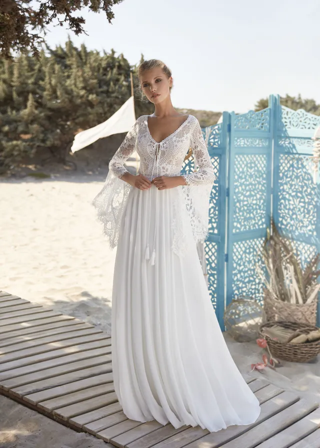 gbs-herve-paris-bridal-vias-brautkleid-boho-destination image 1