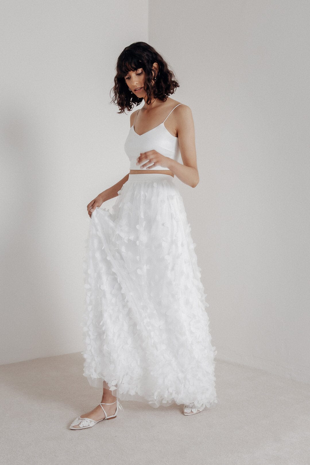 noni-corie-crop-braut-top-ivory-mit-spaghettitr-gern image 4