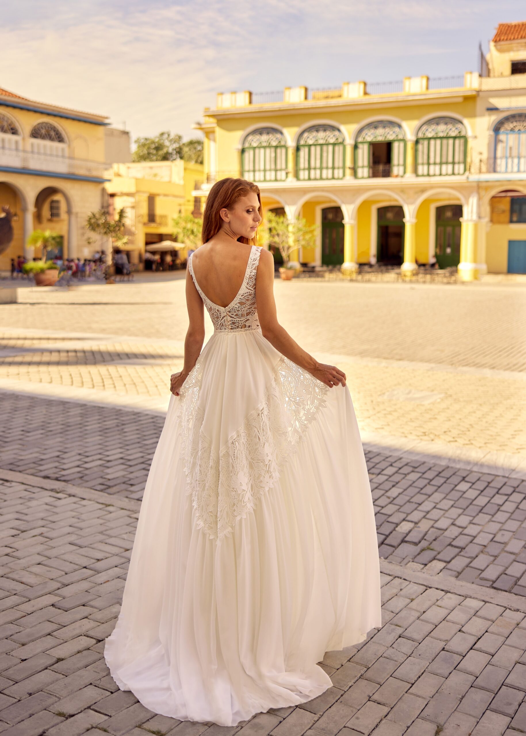 gbs-herve-paris-bridal-langley-z-brautkleid-libre-collection image 2