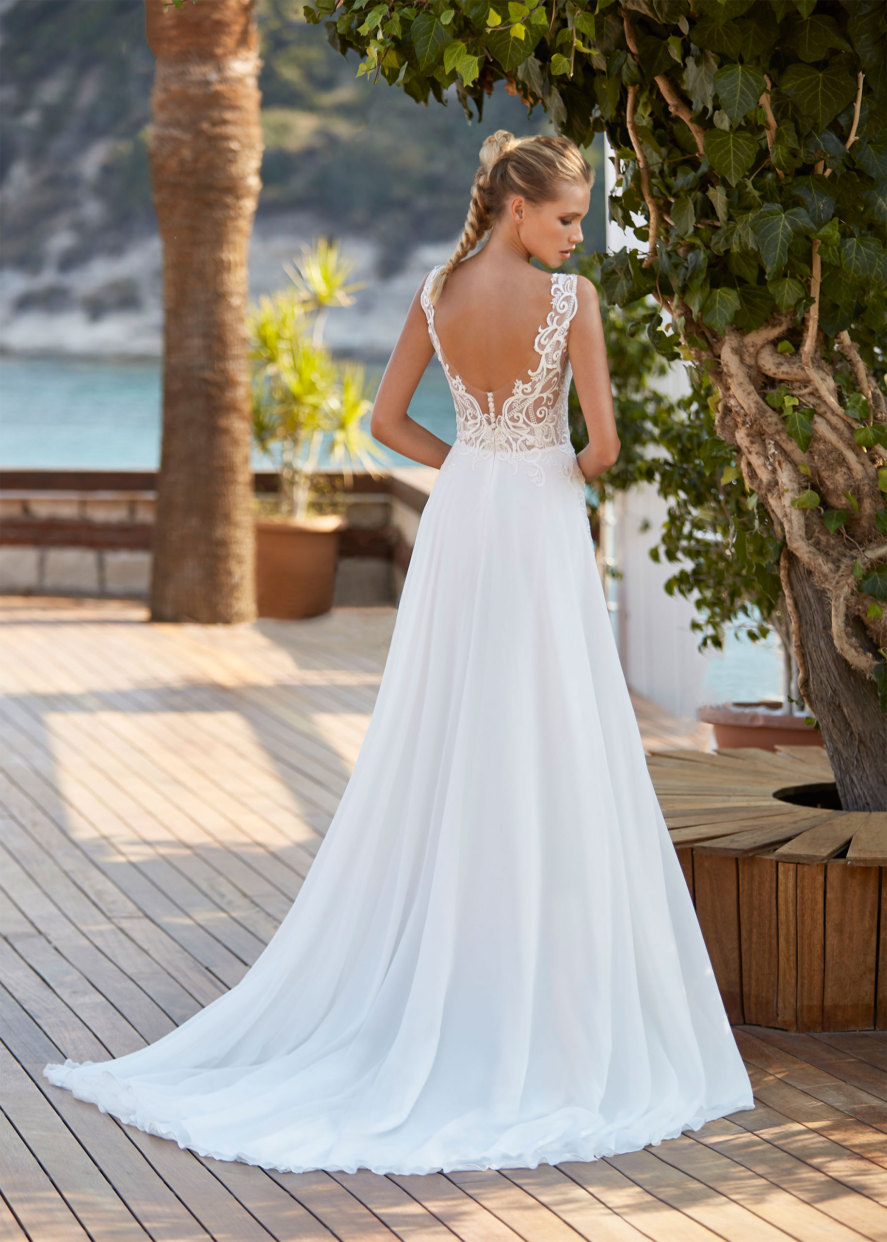 gbs-herve-paris-bridal-vesc-brautkleid-boho-destination-collection image 2