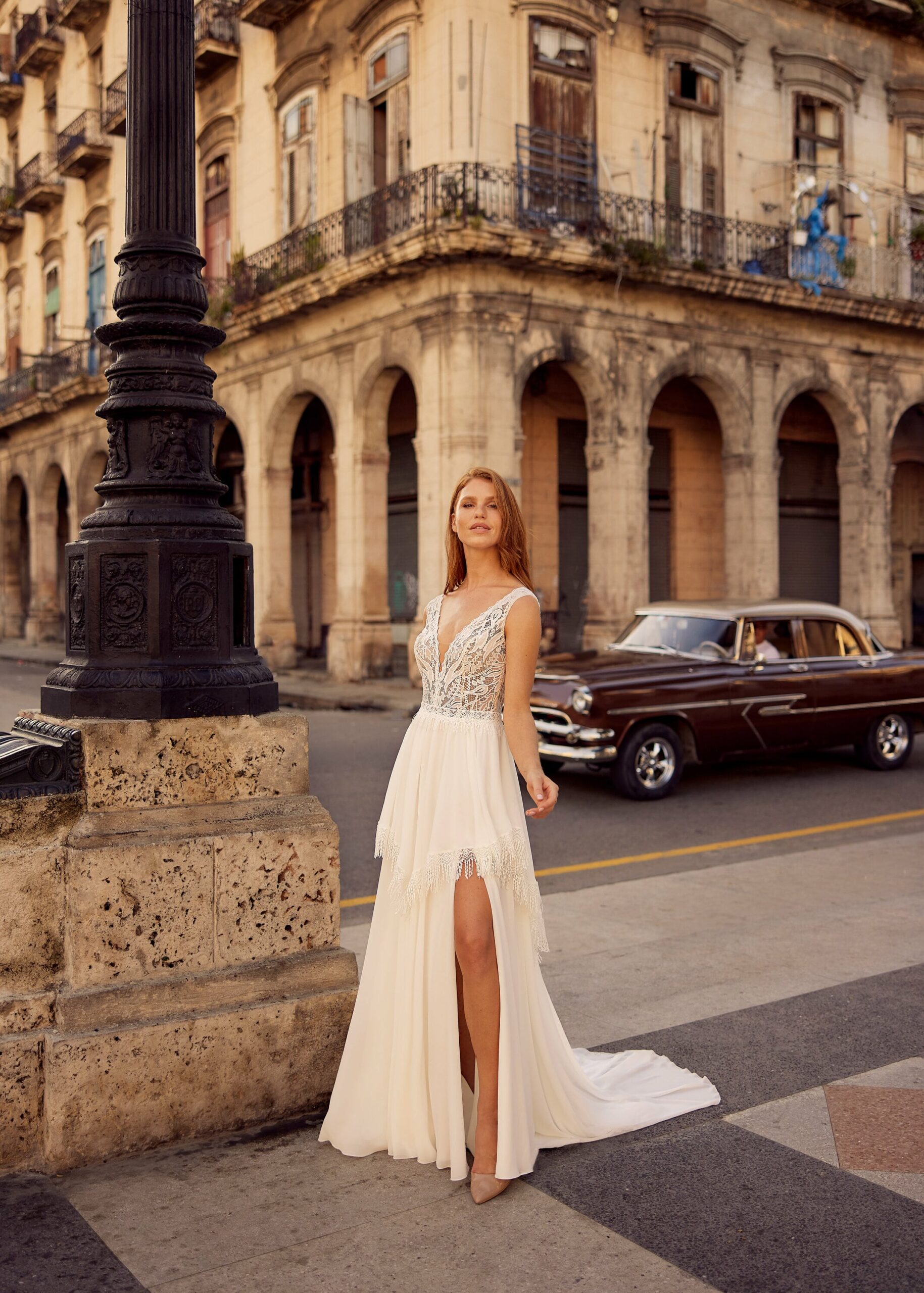 gbs-herve-paris-bridal-leo-z-brautkleid-libre-collection image 3