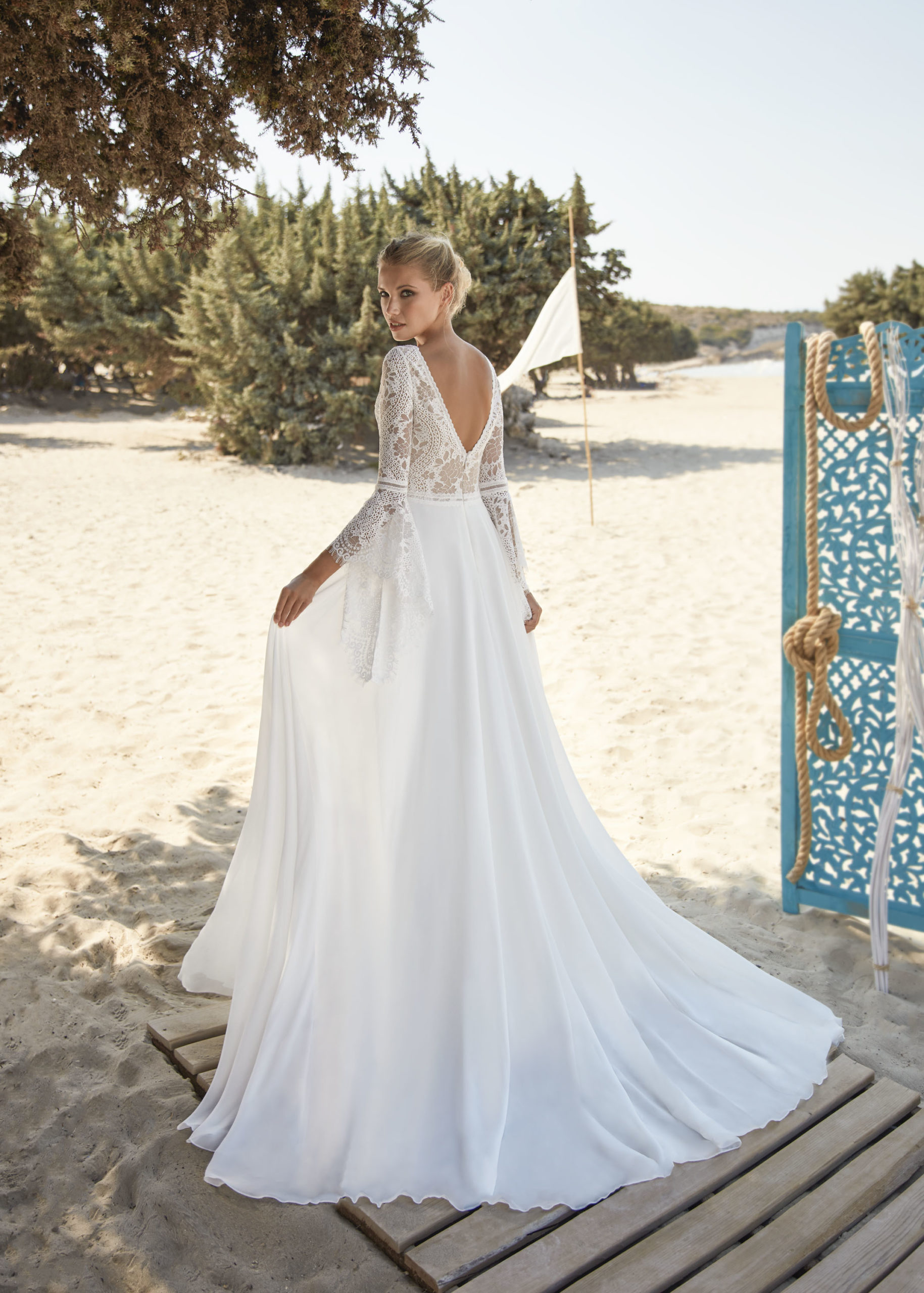 gbs-herve-paris-bridal-vias-brautkleid-boho-destination image 2