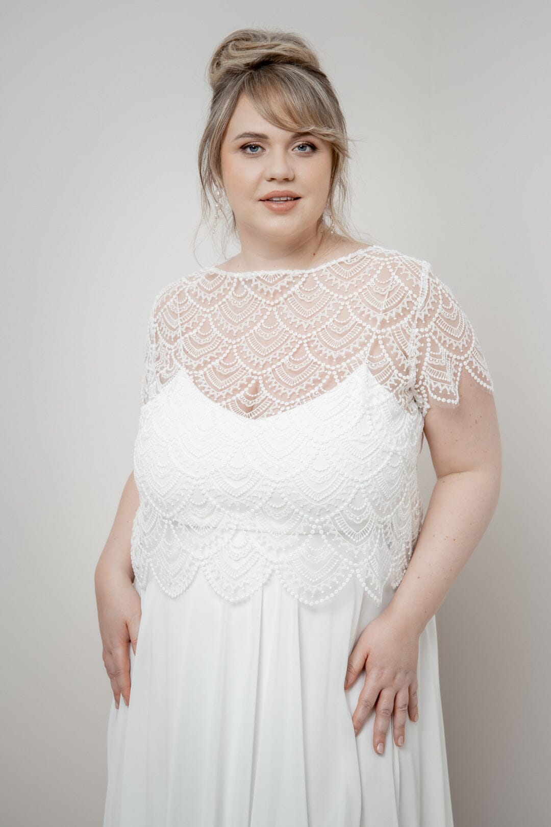noni-curvy-niah-plus-size-braut-top-mit-boho-muster-ab-gr-44 image 1