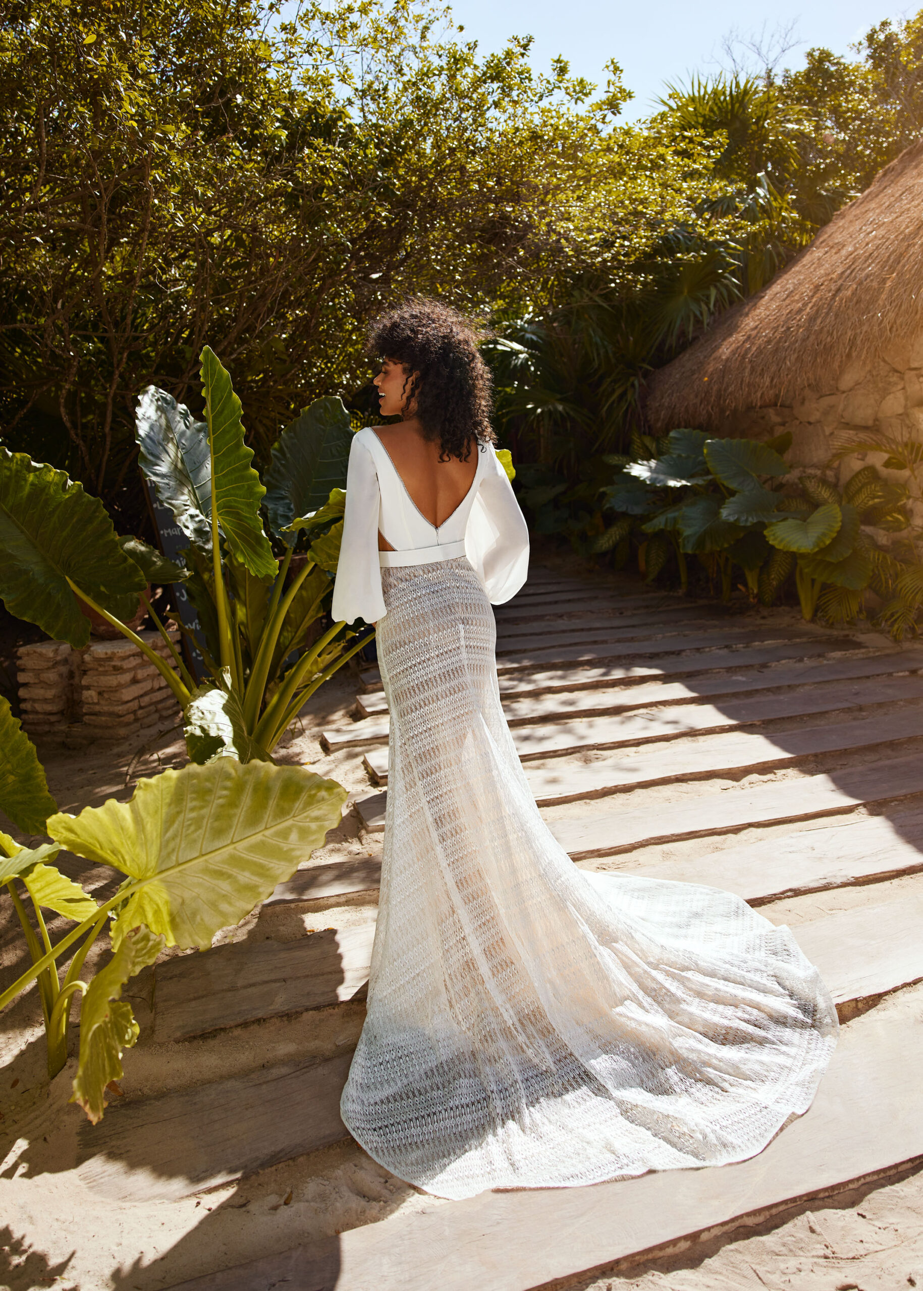 herve-paris-bridal-bellini-brautkleid-mystical-collection image 3