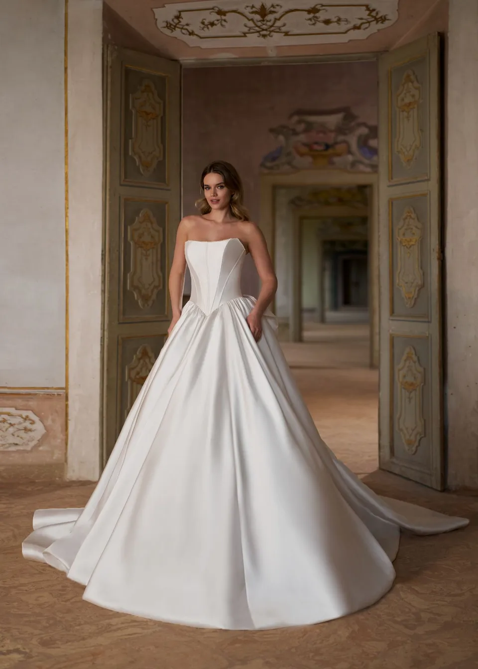 gbs-herve-paris-bridal-nichelle-brautkleid-novel-collection image 1