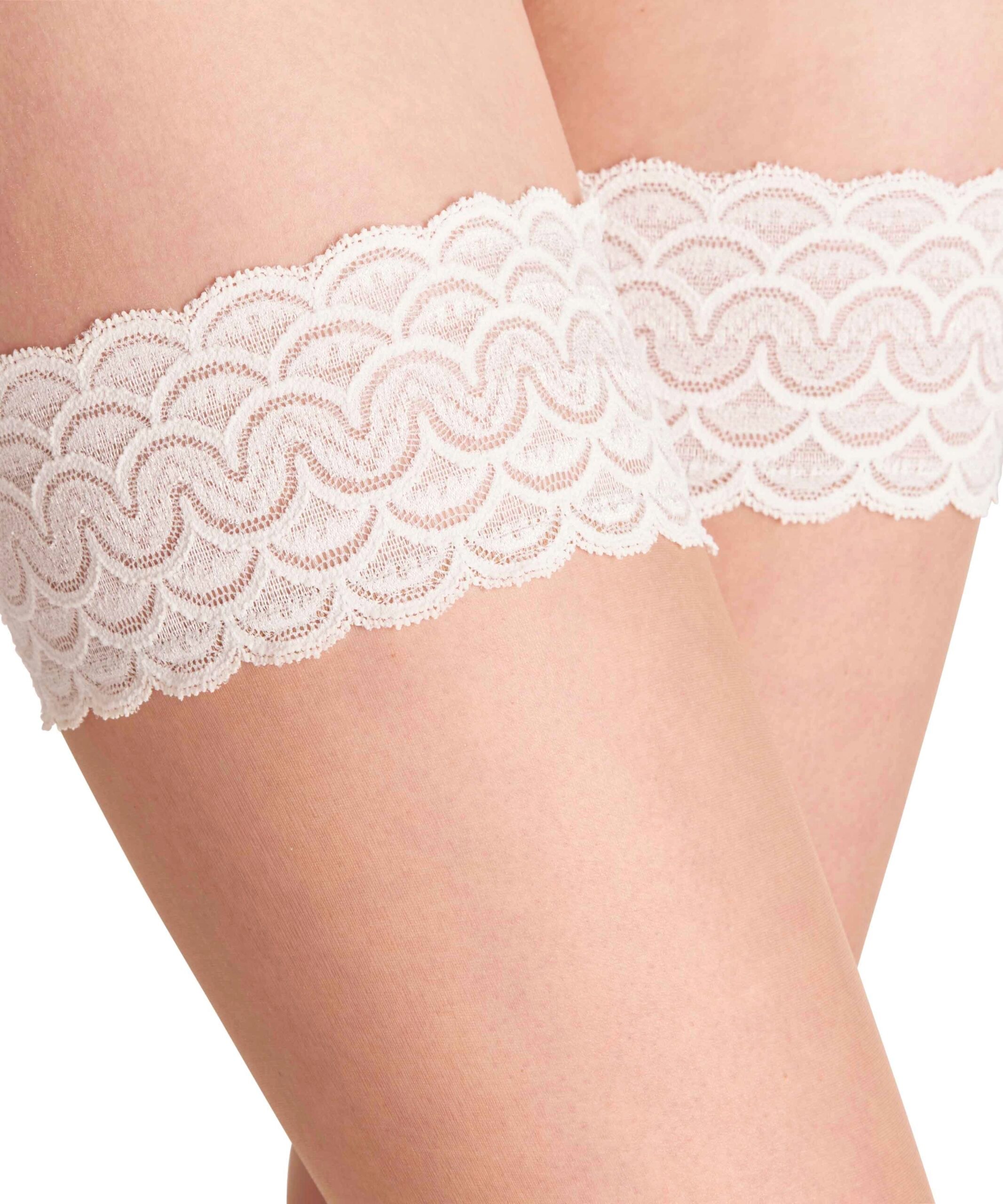 kaviar-gauche-lace-stay-ups-halterstr-mpfe-mit-spitzensaum-08-den image 3