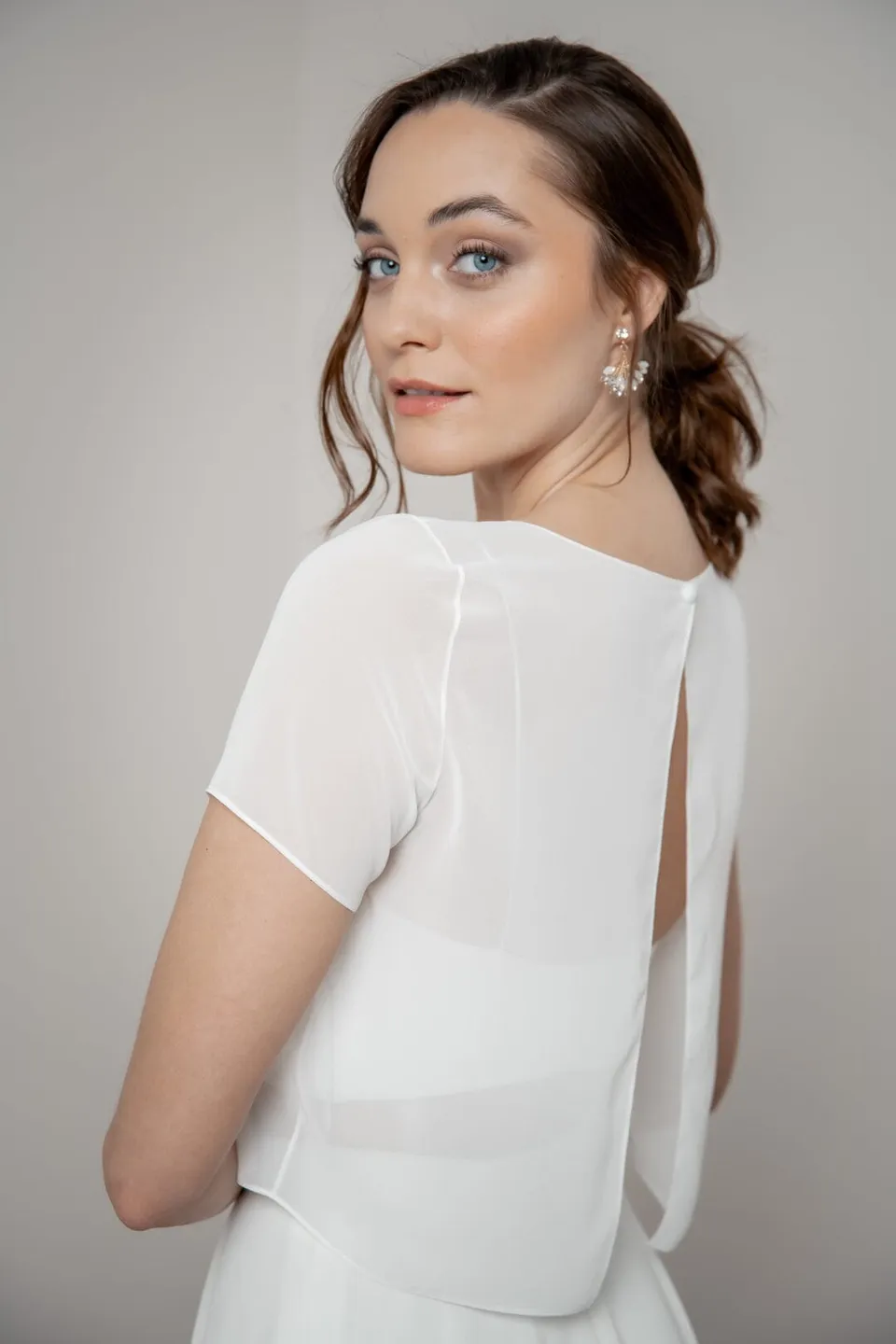 noni-lani-kurzarm-braut-top-aus-chiffon-in-ivory image 1