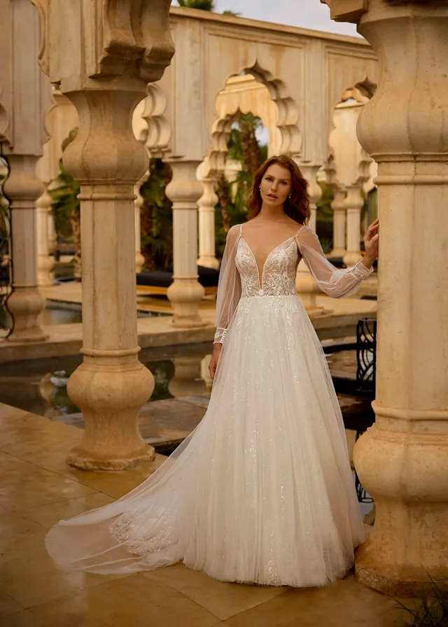herve-paris-bridal-carina-brautkleid-cherish-love-collection image 1