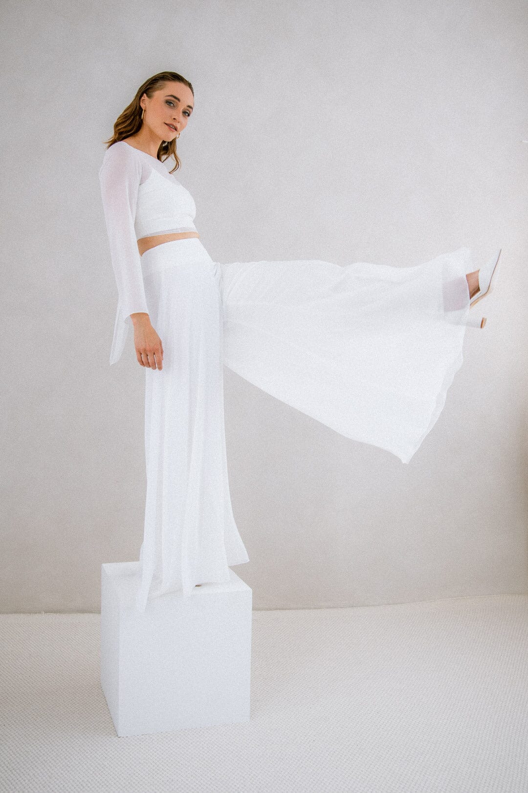 noni-nivis-braut-hose-chiffon-ivory-extra-weites-bein image 1