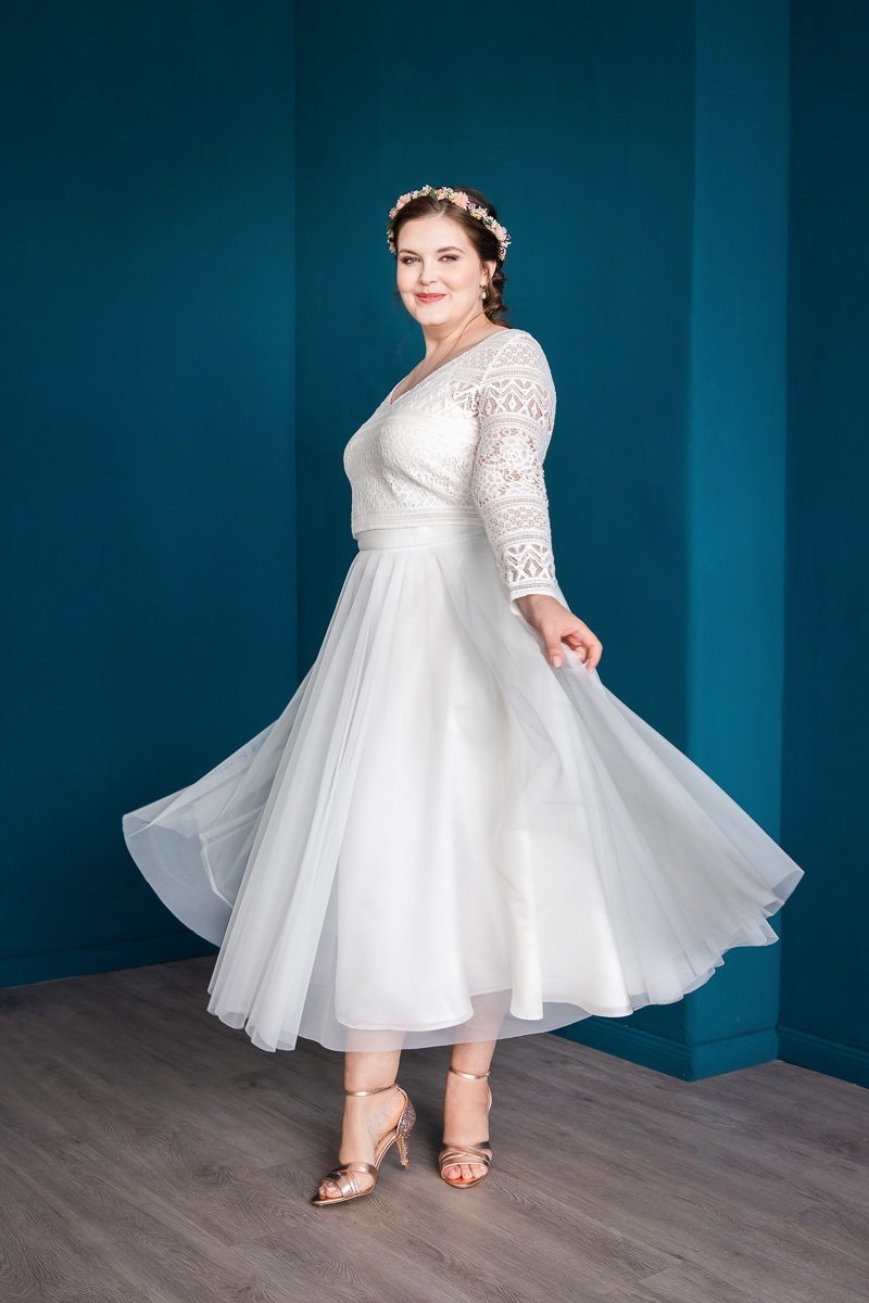 noni-curvy-christy-midi-softt-llrock-ivory image 2