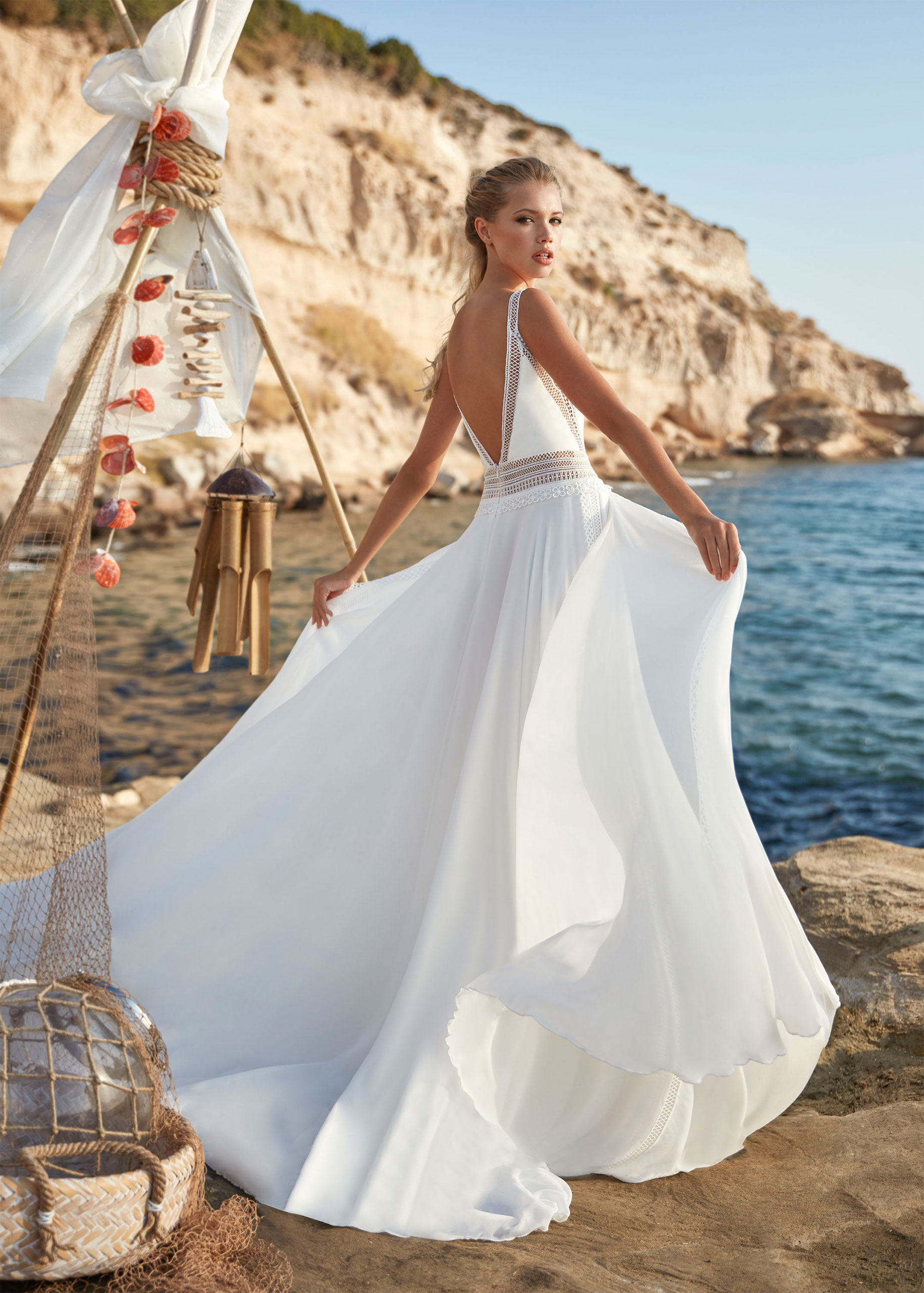 gbs-herve-paris-bridal-vernet-brautkleid-boho-destination-collection image 2