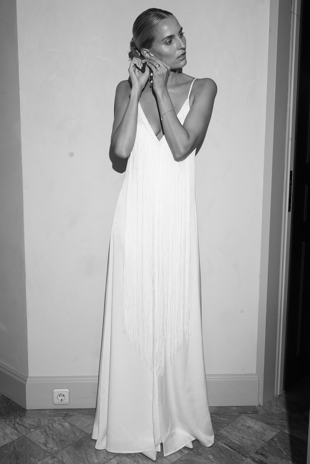 kaviar-gauche-fringe-lingerie-brautkleid-ivory image 2
