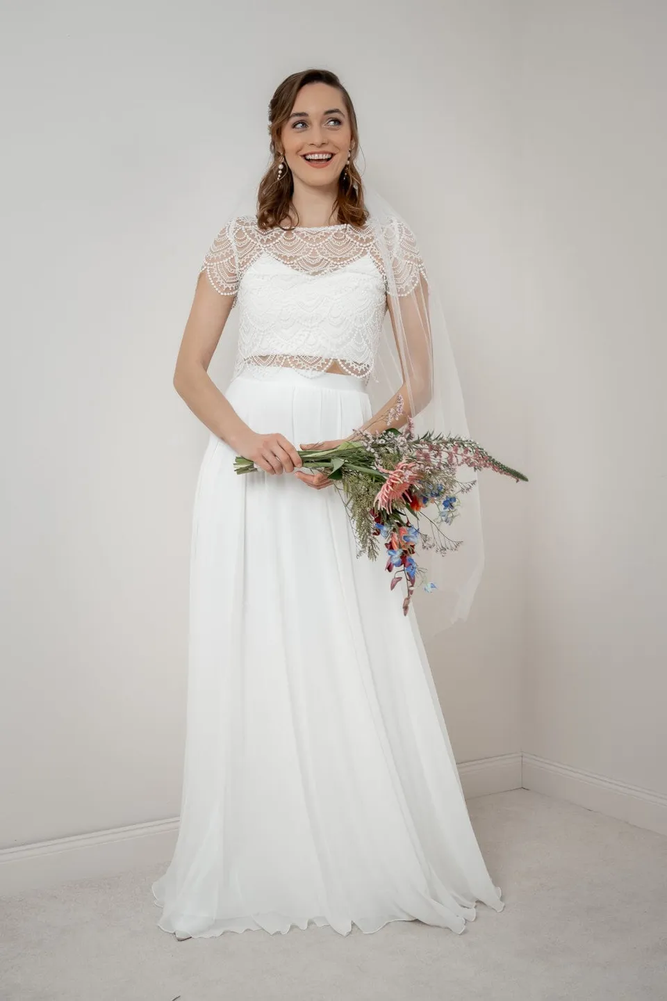 noni-mireya-maxi-chiffonrock-a-linie-ivory image 1