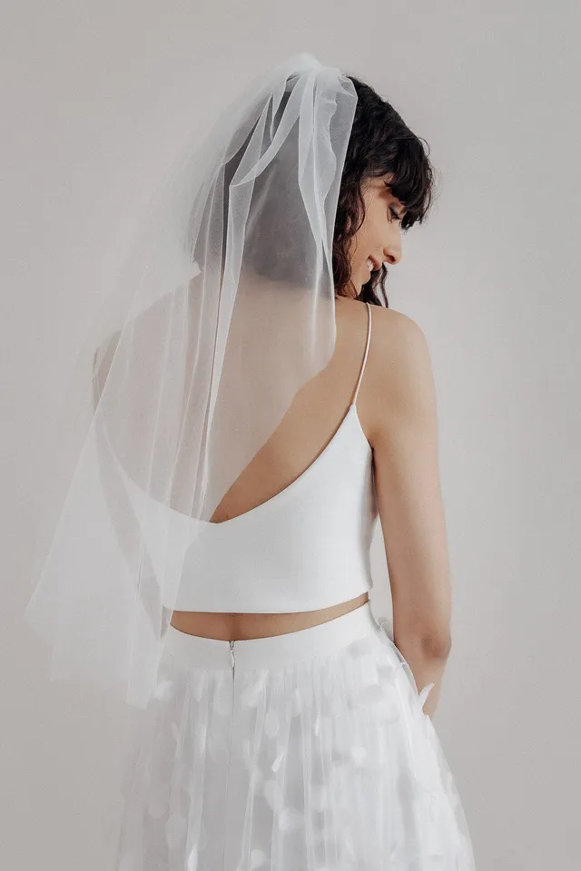 noni-corie-crop-braut-top-ivory-mit-spaghettitr-gern image 1