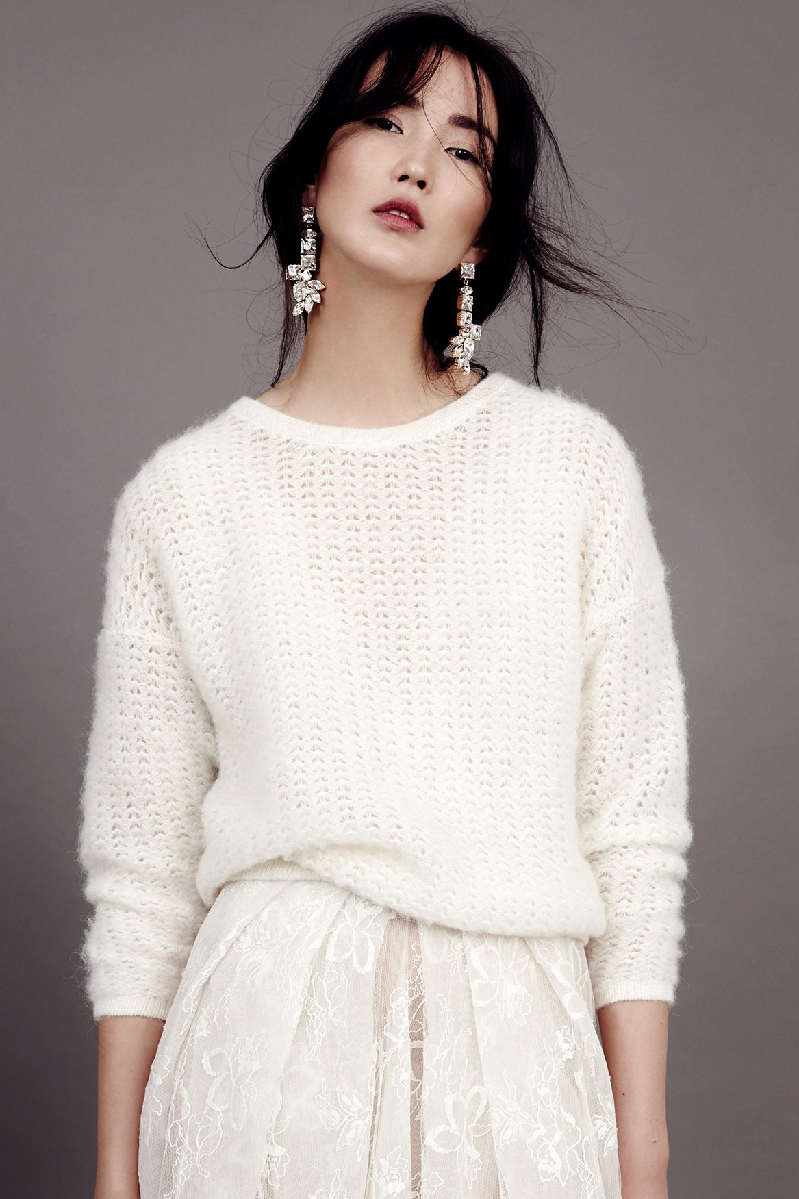 kaviar-gauche-bridal-knit-sweater-brautpullover-cropped image 2