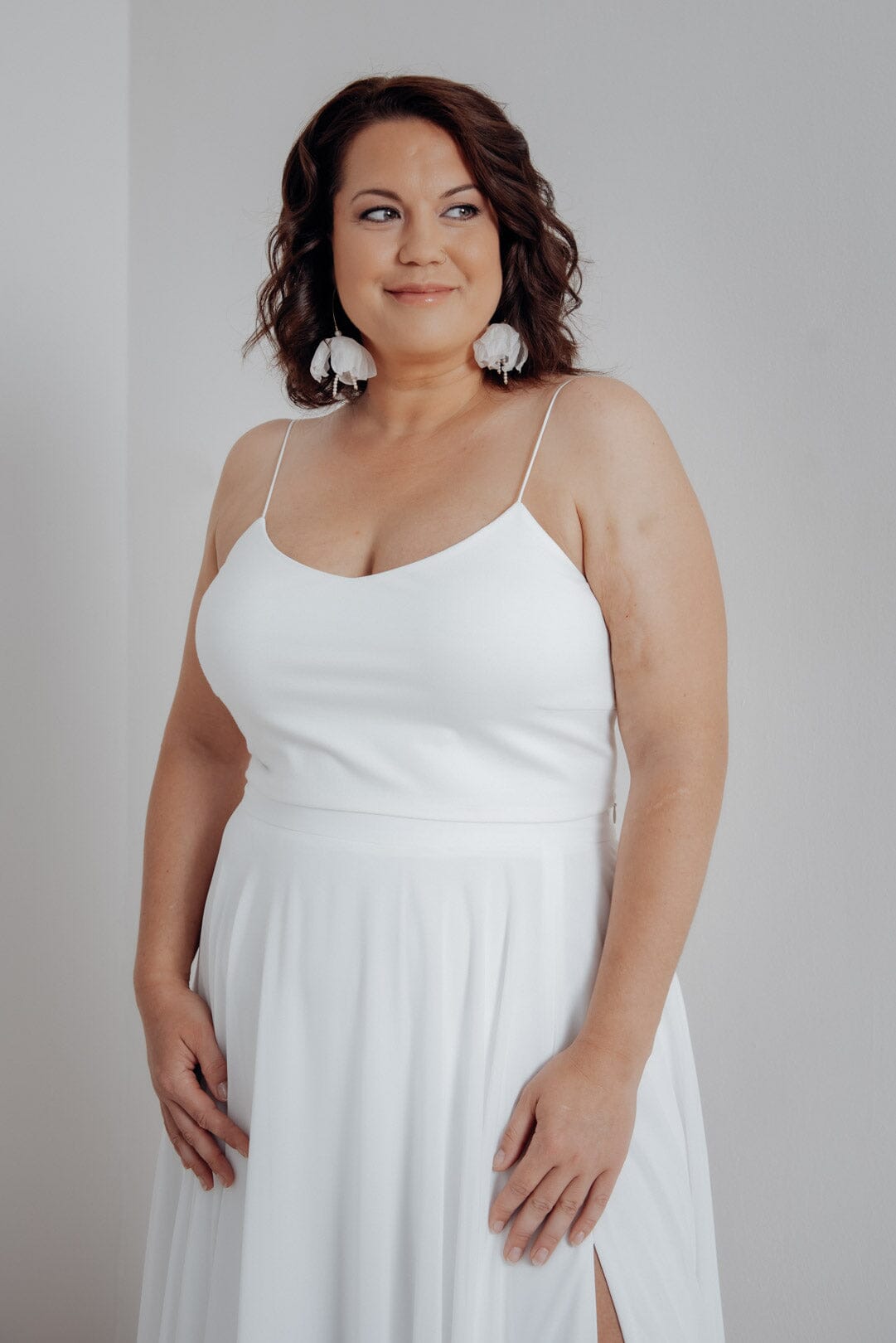 noni-corie-crop-curvy-plus-size-braut-crop-top-aus-romanit-jersey image 2
