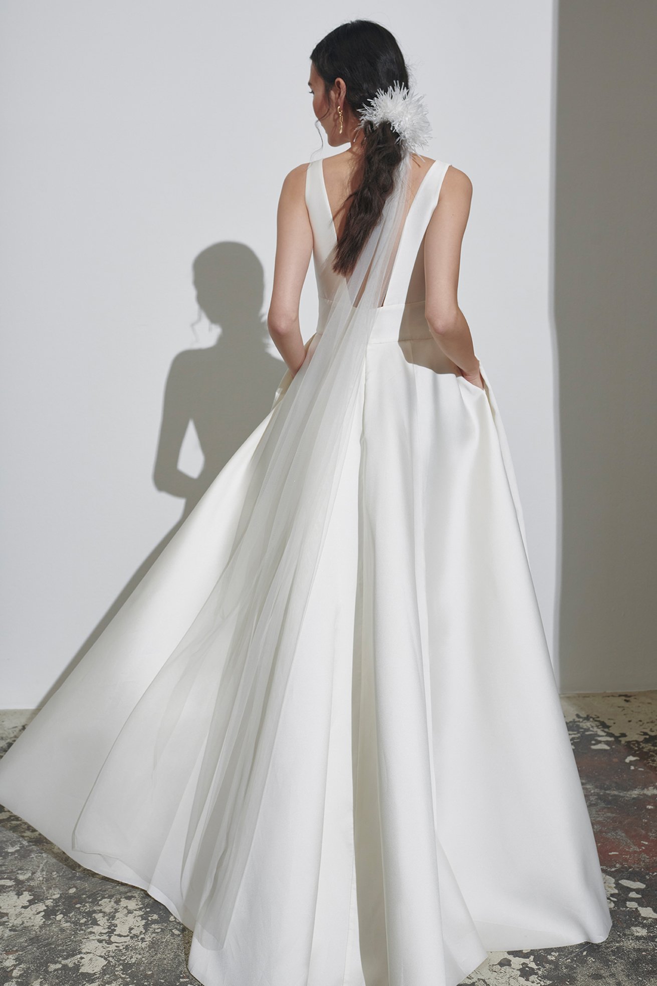kaviar-gauche-edgy-dream-dress-brautkleid-ivory image 3