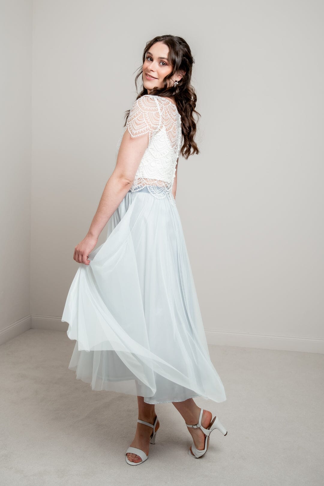 noni-selected-hellblauer-midi-t-ll-rock-kn-chellang image 1