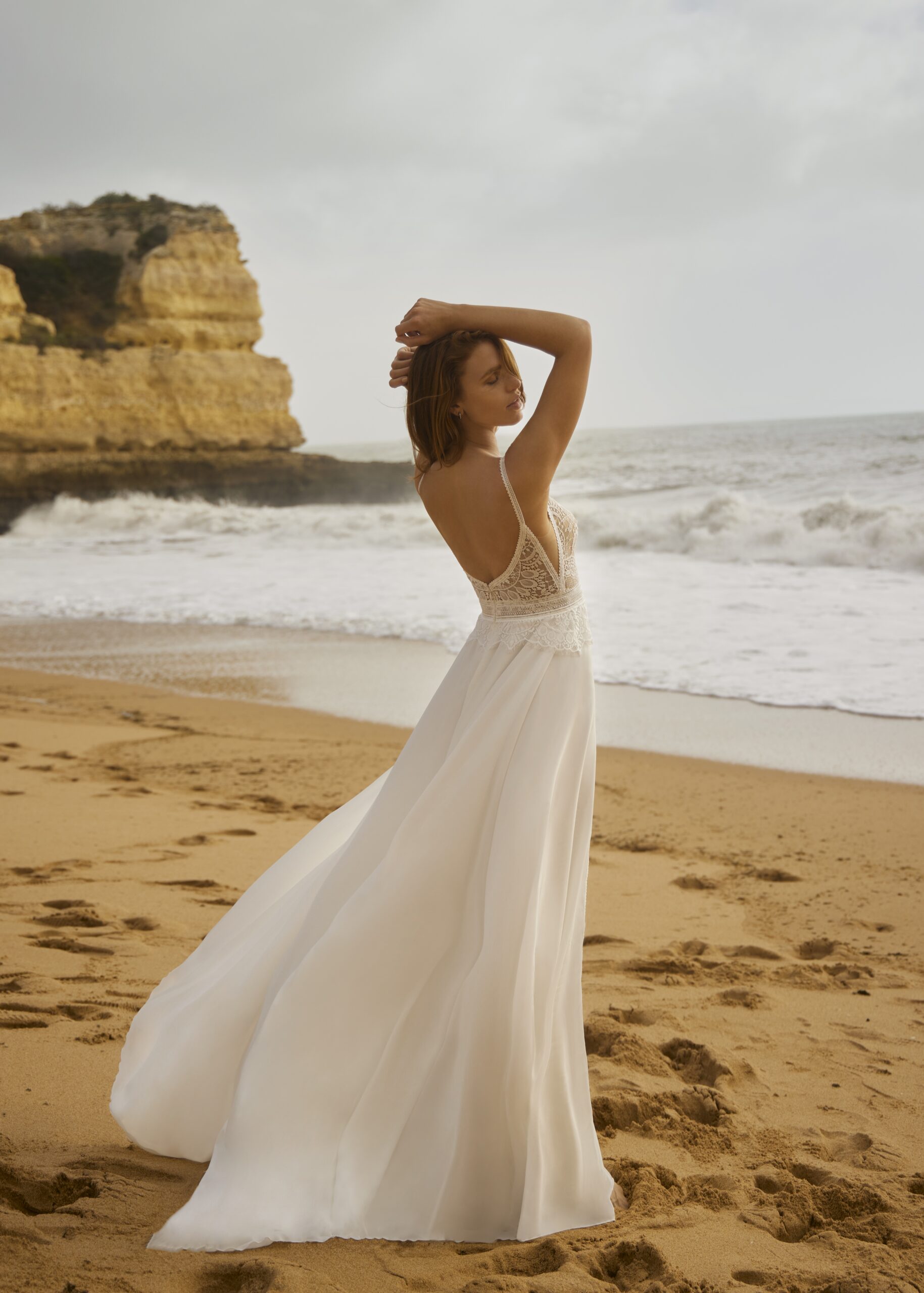herve-paris-bridal-chriss-cherish-love-collection-brautkleid image 4