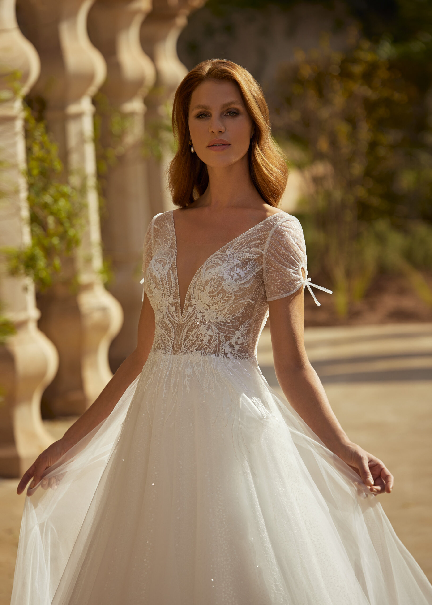 herve-paris-bridal-caylee-brautkleid-cherish-love-collection image 3