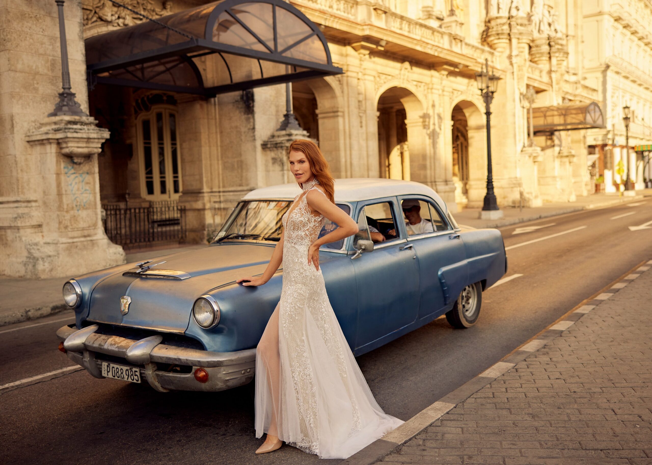 herve-paris-bridal-luella-z-brautkleid-libre-collection image 5