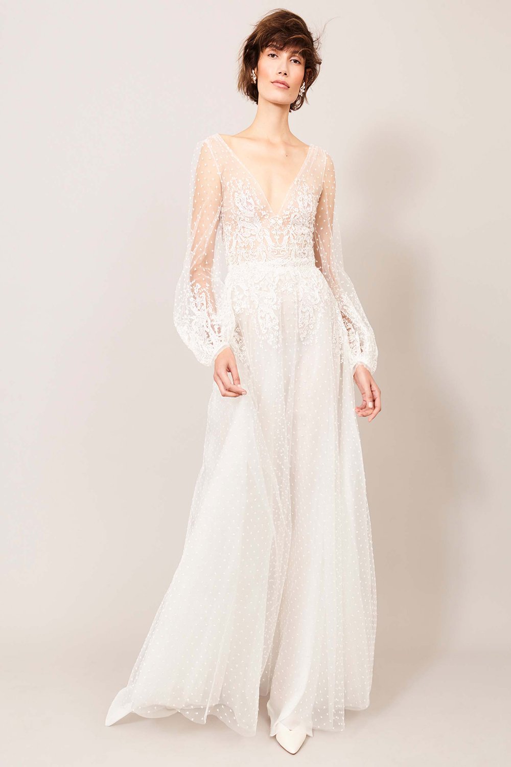 kaviar-gauche-champagne-sleeve-brautkleid-lam-spitze image 2