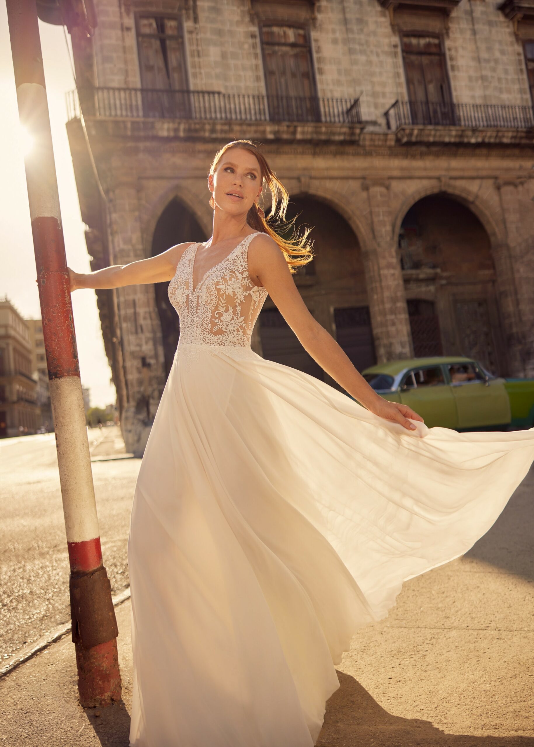 herve-paris-bridal-lauren-brautkleid-libre-collection image 6