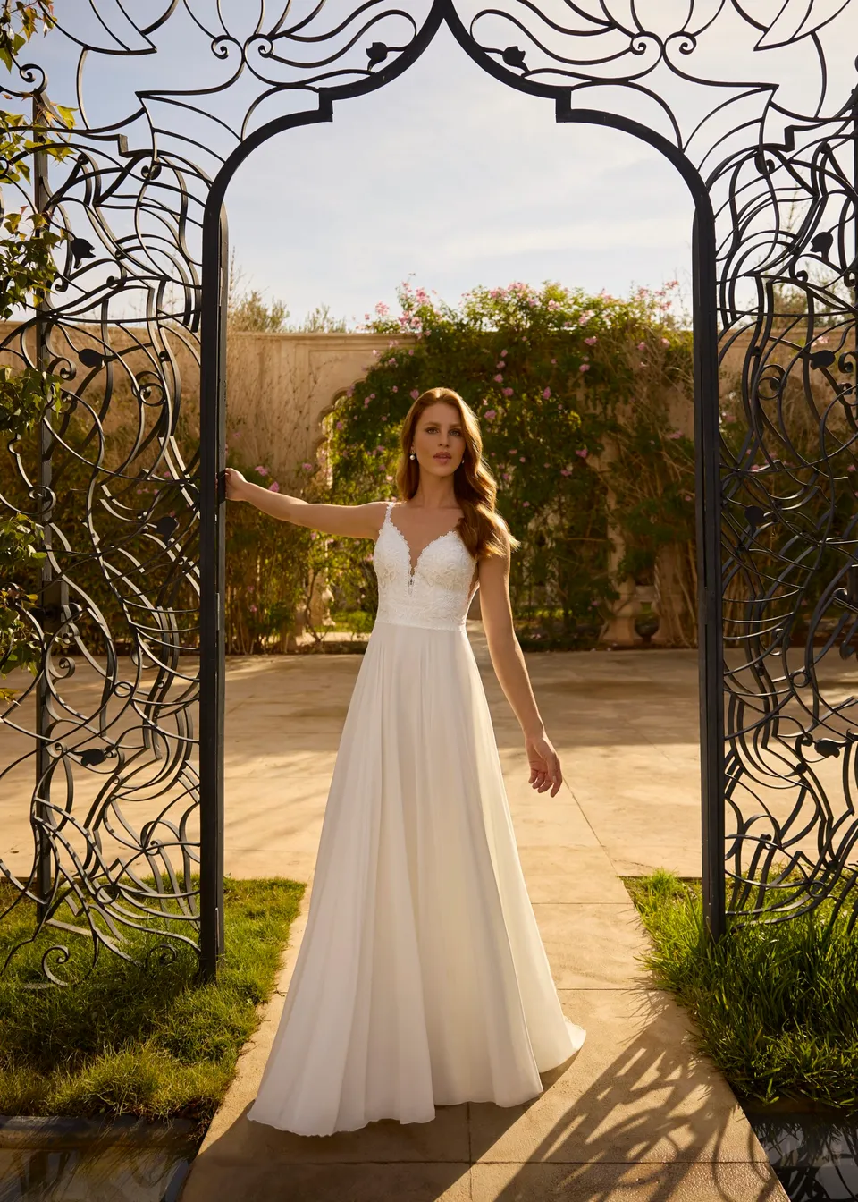 herve-paris-bridal-clara-brautkleid-cherish-love-collection image 1