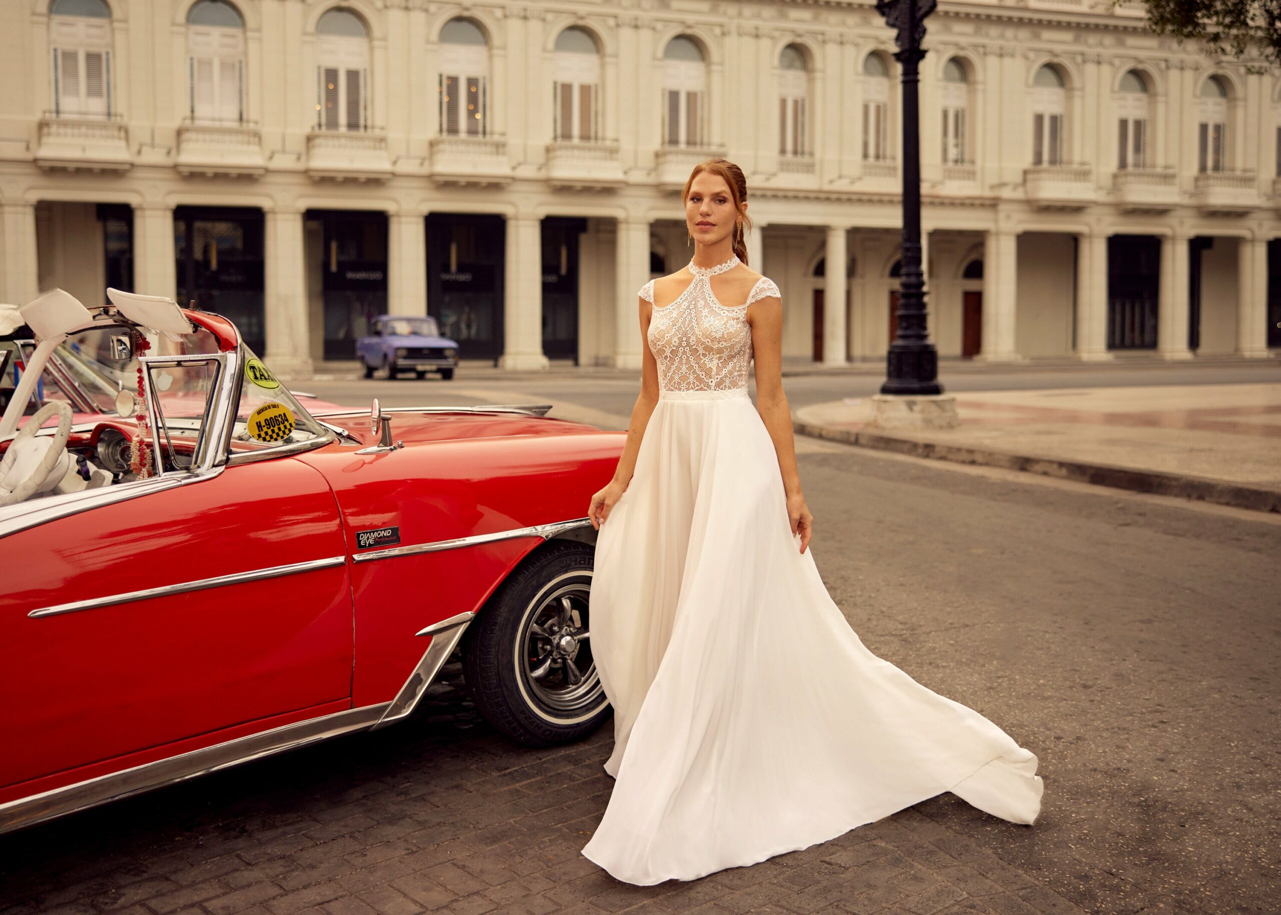 herve-paris-bridal-leah-brautkleid-libre-collection image 3
