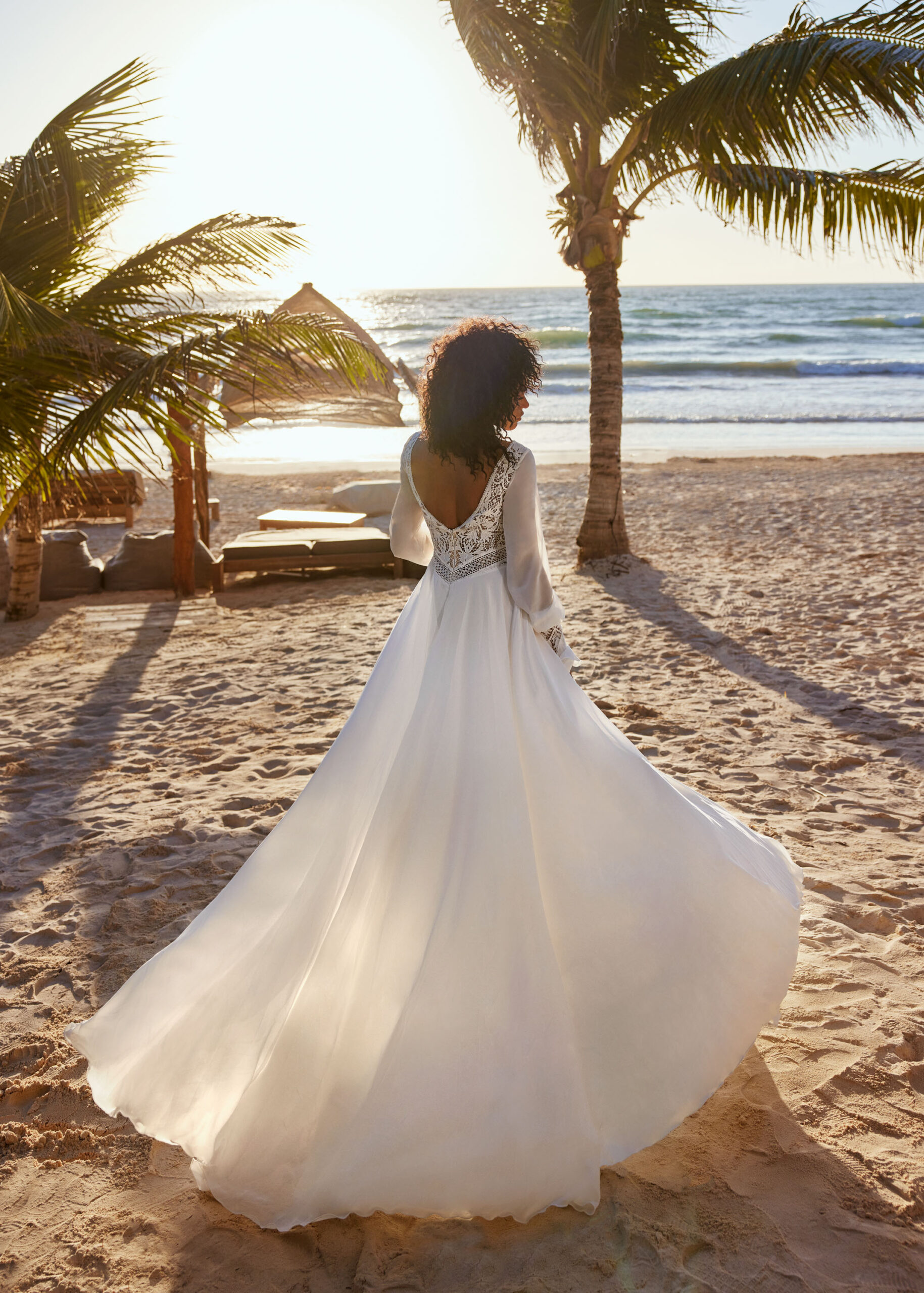 gbs-herve-paris-bridal-bionda-brautkleid-mystical-collection image 4