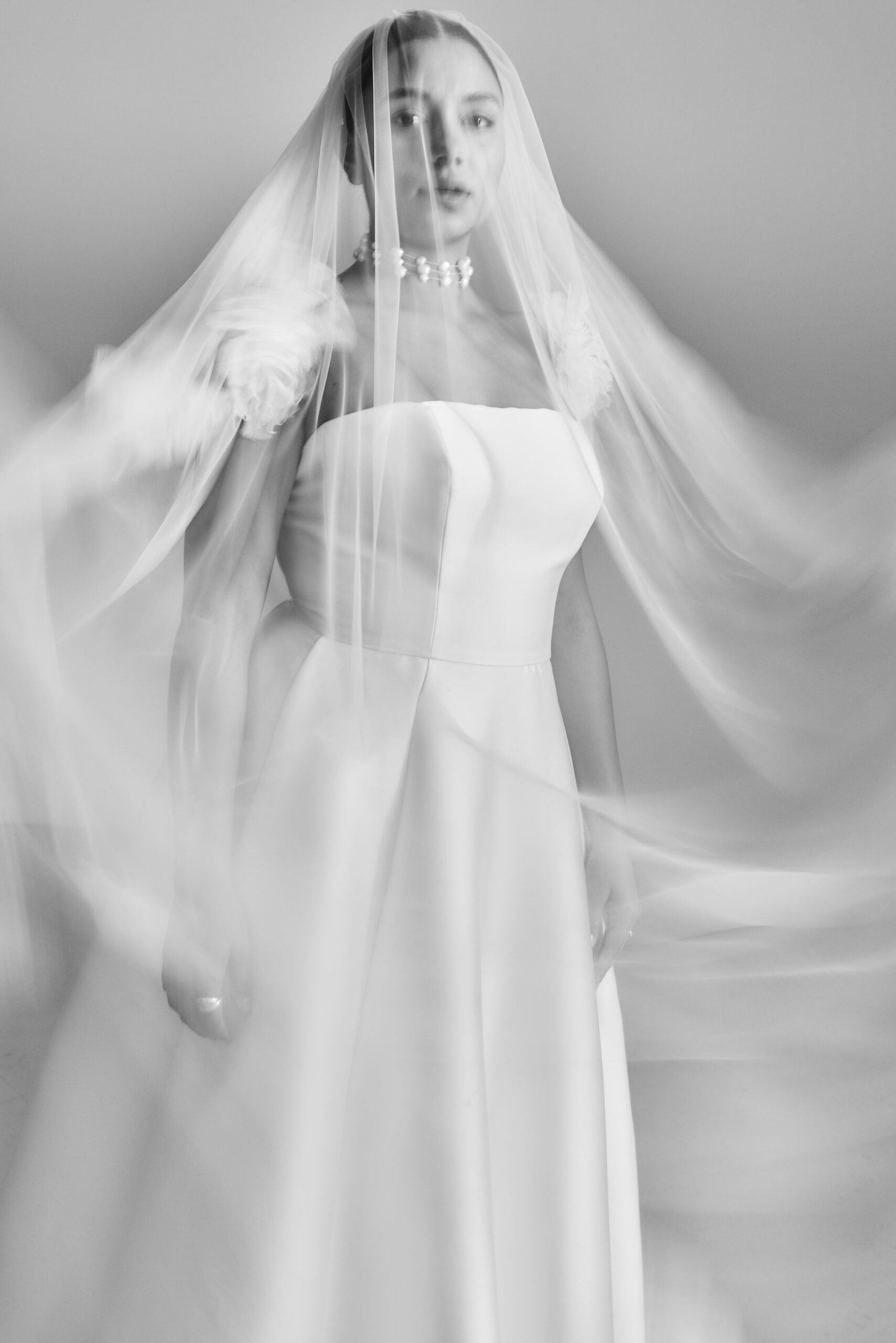 kaviar-gauche-floral-veil-langer-blumenschleier-2-5m-einlagig image 2
