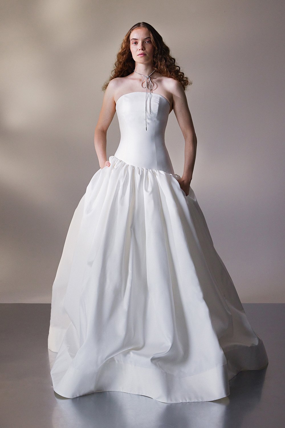 kaviar-gauche-marjorie-dress-tr-gerloses-corsagen-brautkleid image 1