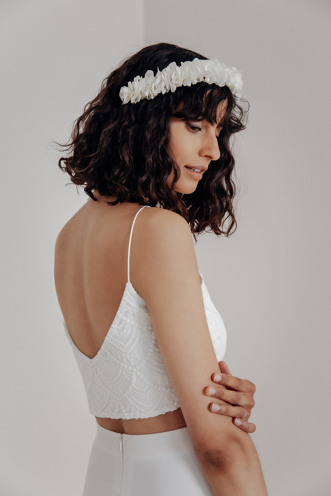 noni-niah-cropped-extra-kurzes-braut-top-aus-vintage-spitze image 3