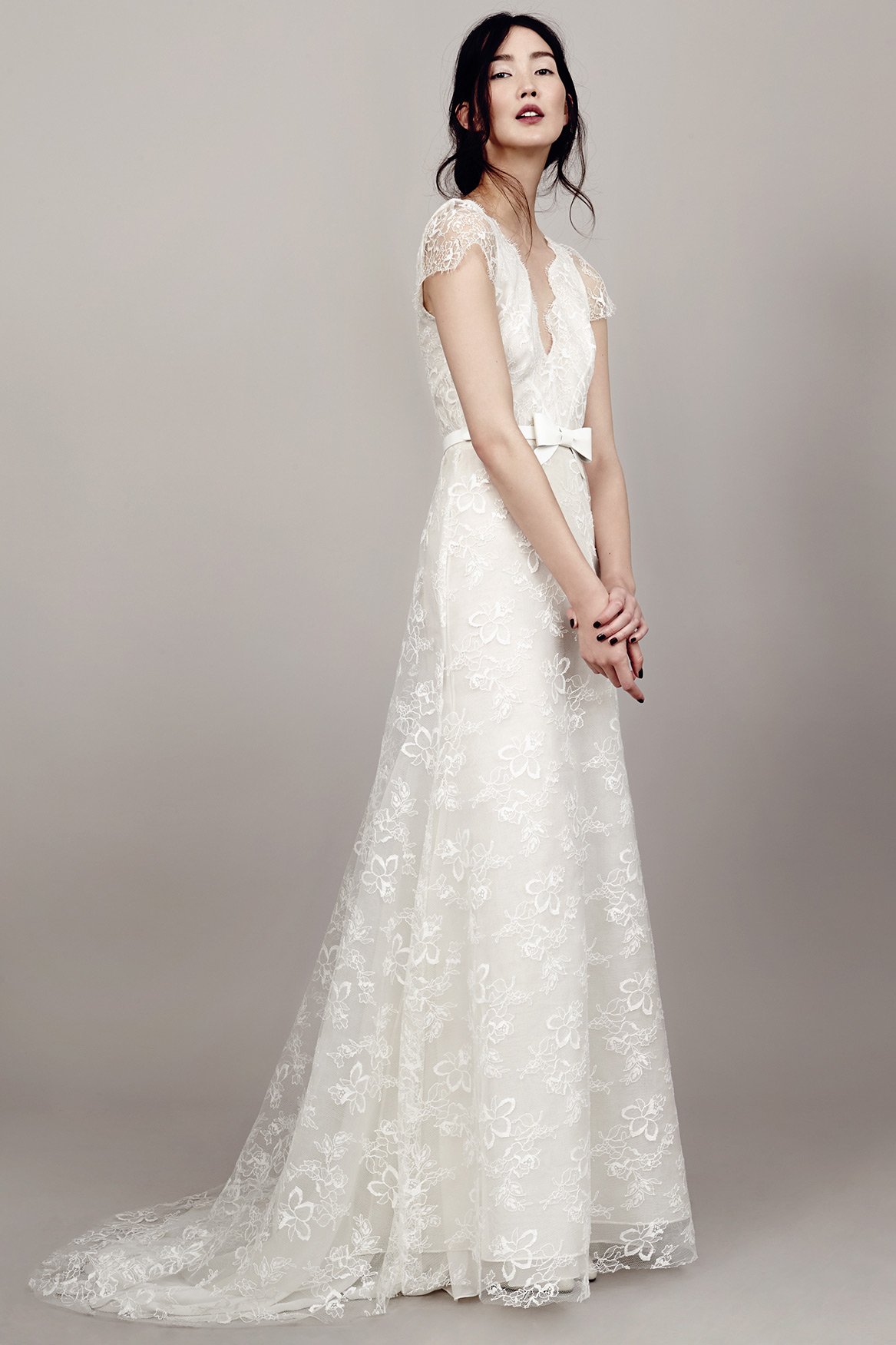 kaviar-gauche-viviennes-brautkleid-spitze-a-linie-kurzarm image 2