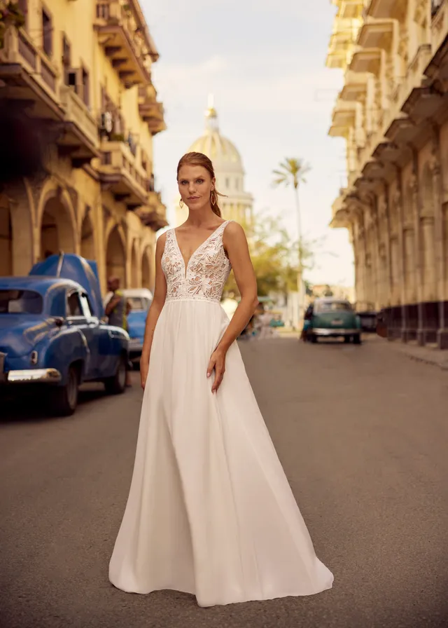 herve-paris-bridal-langley-za-brautkleid-libre-collection image 1