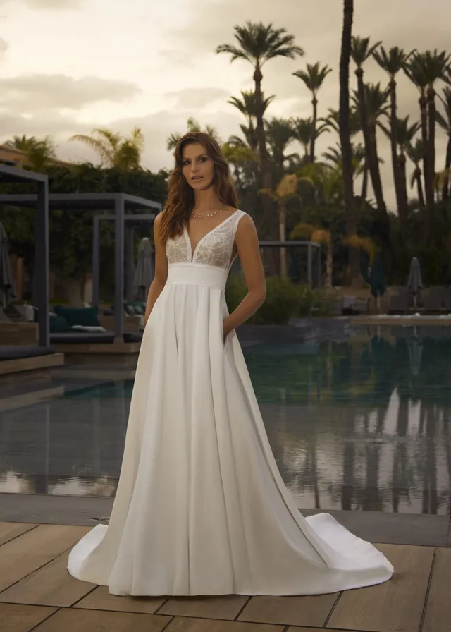 herve-paris-bridal-chelsea-brautkleid-cherish-love-collection image 1