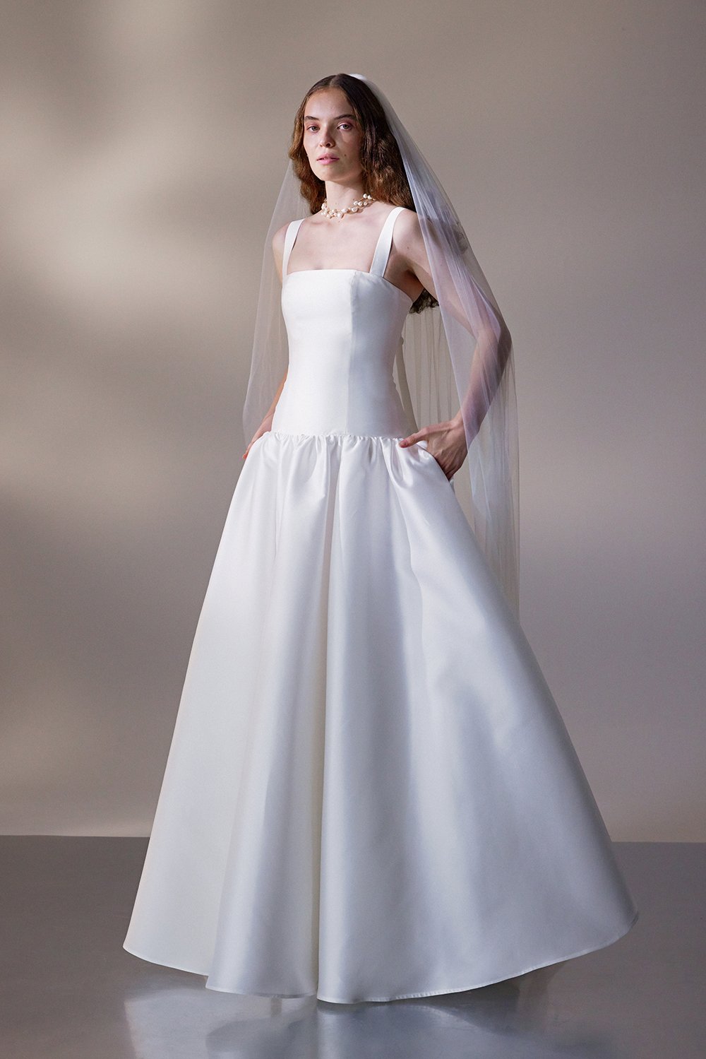 kaviar-gauche-long-corsage-gown-brautkleid-mit-drop-waist image 1