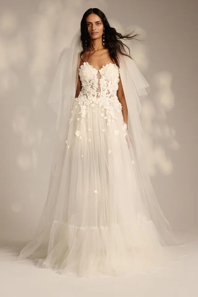 kaviar-gauche-dreamy-cup-corsage-brautkleid-t-ll image 1