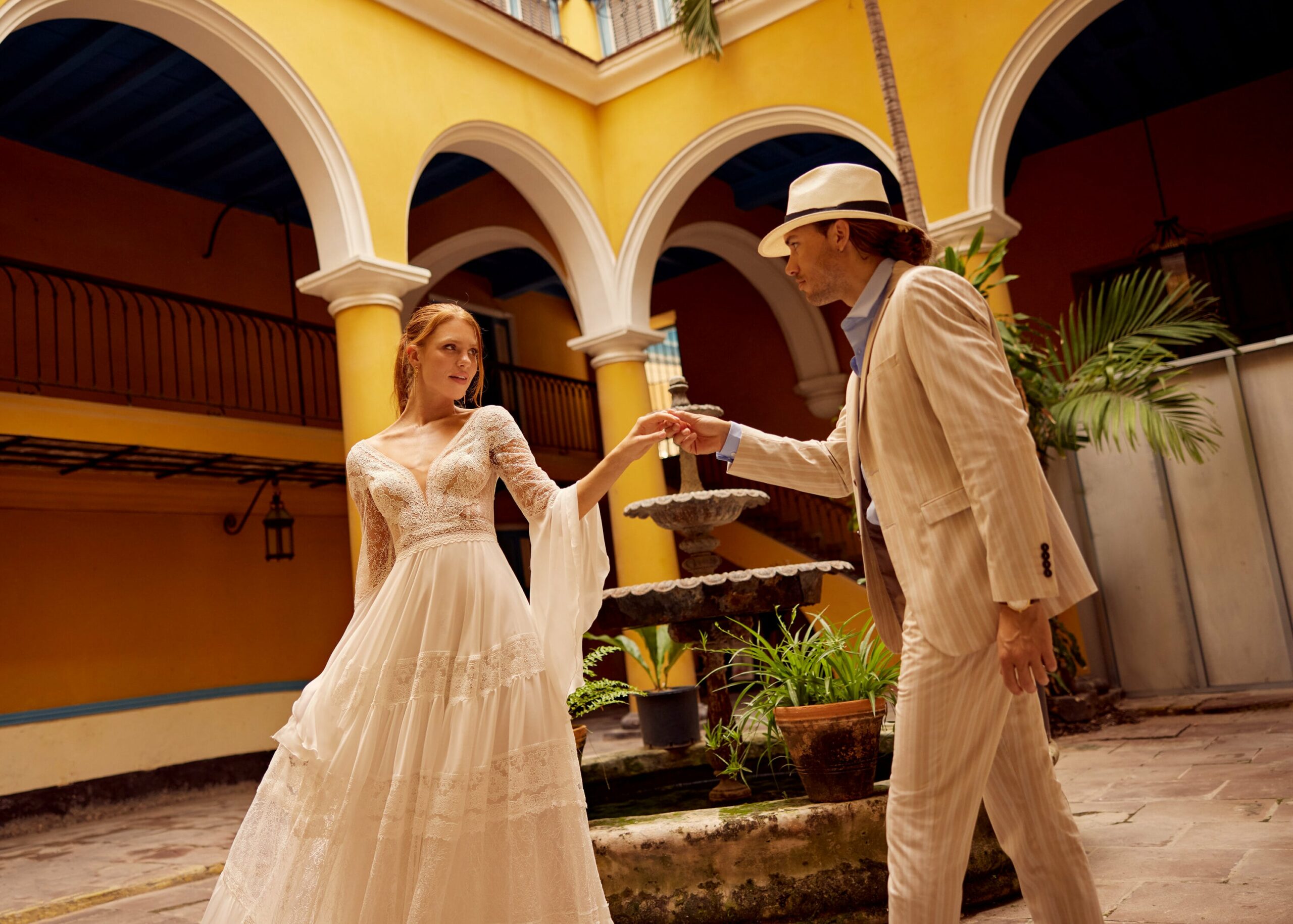 gbs-herve-paris-bridal-leticia-brautkleid-libre-collection image 6