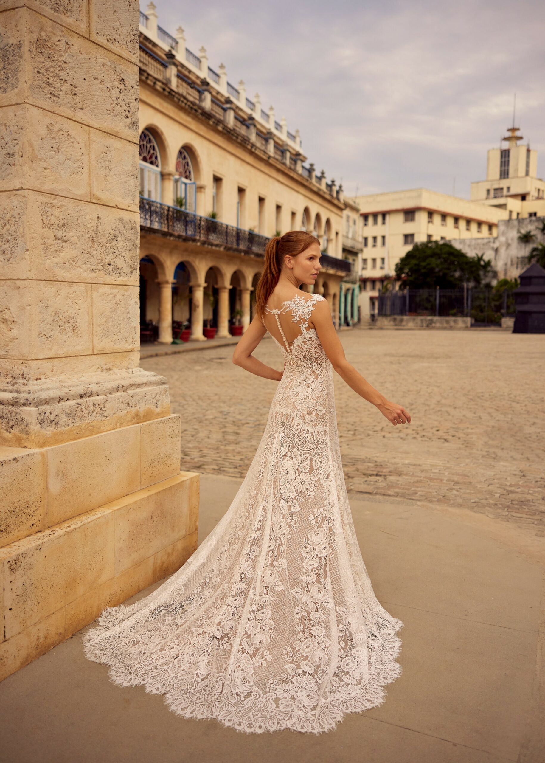 gbs-herve-paris-bridal-lyra-z-brautkleid-libre-collection image 2